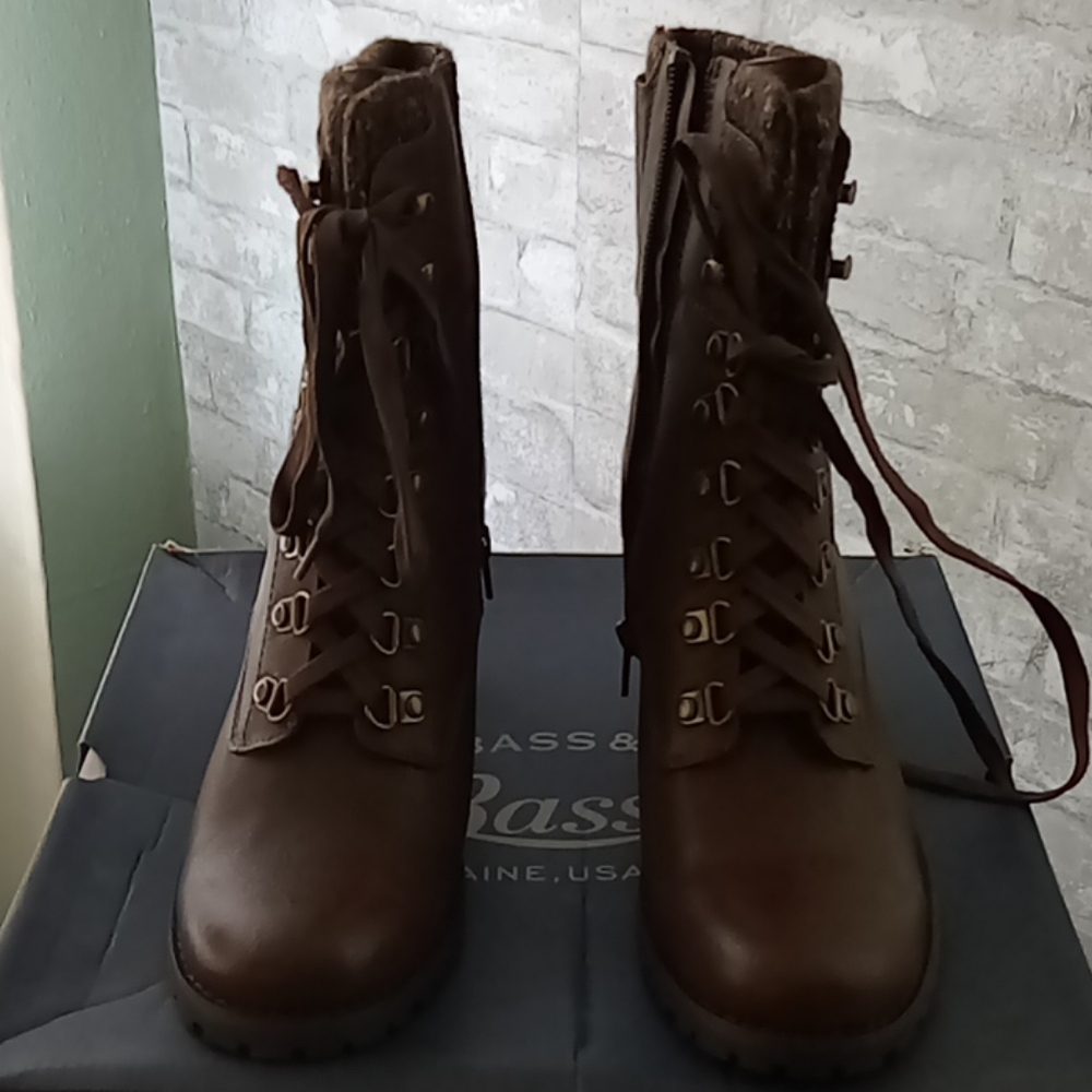 Brand New never worn  boots.